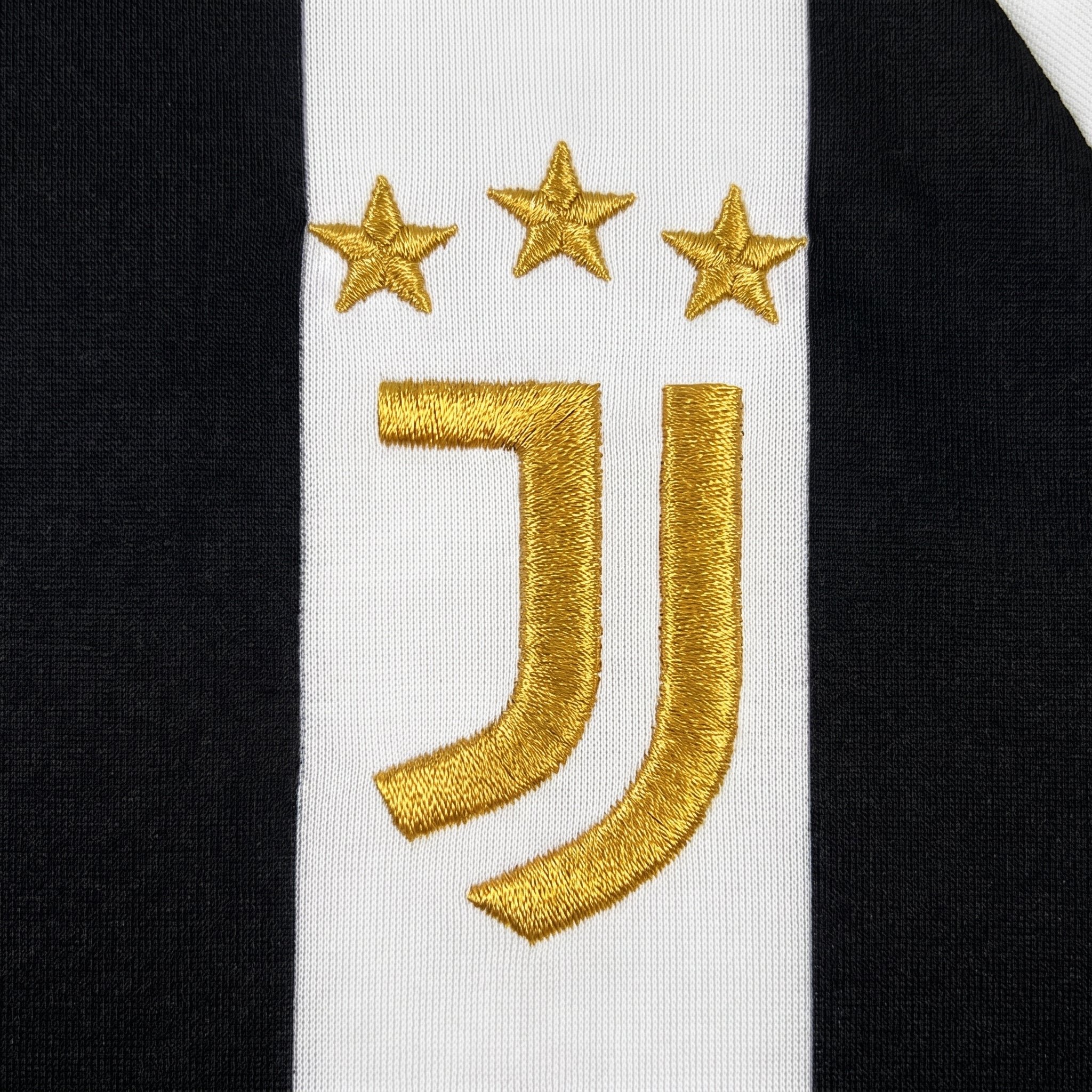 JUVENTUS 2026/27 HOME SHIRT