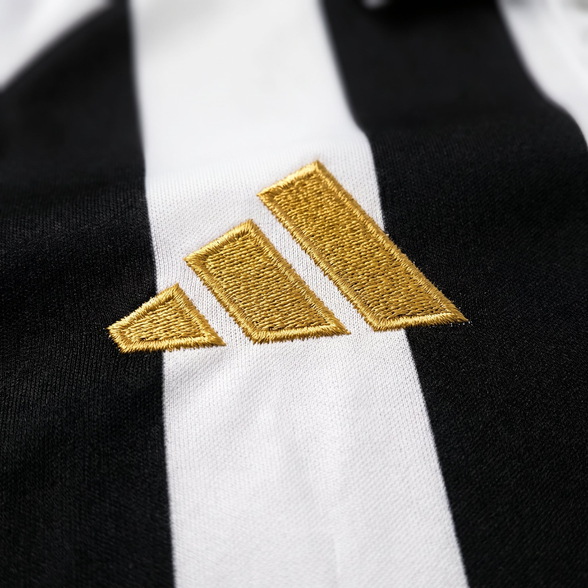 JUVENTUS 2026/27 HOME SHIRT