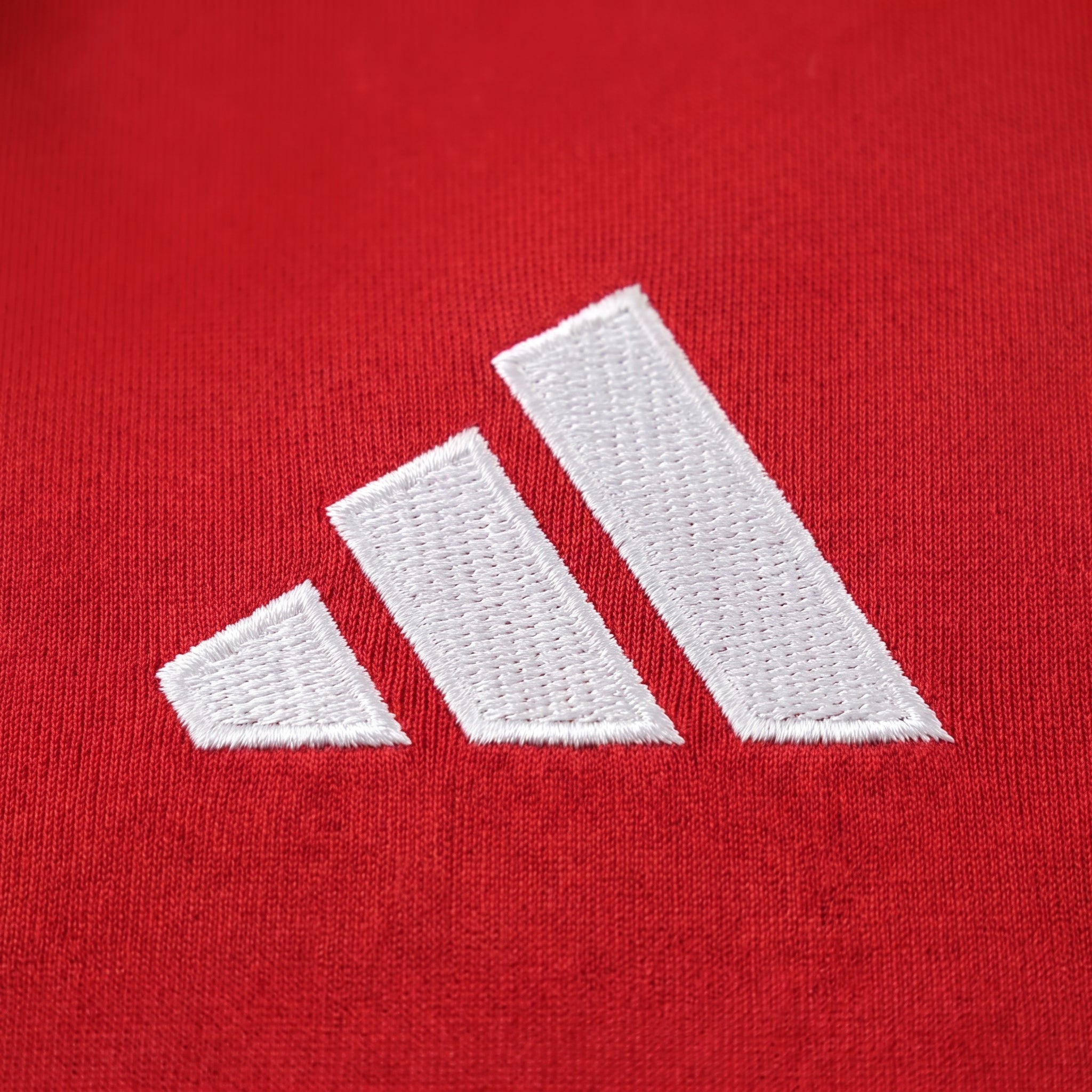 MANCHESTER UNITED 2026/27 HOME SHIRT